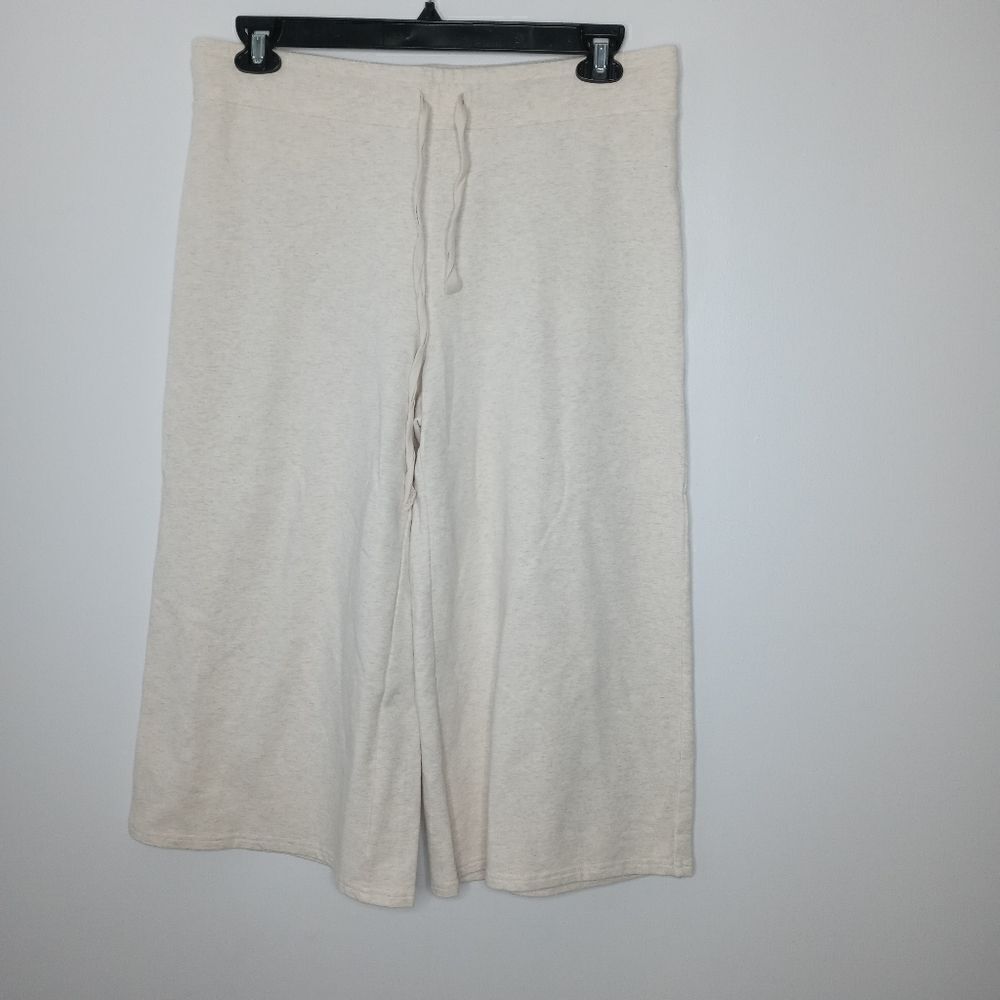 Daily Ritual ivory wife leg cropped pants size L